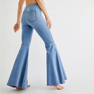 Women’s We The Free Just Float On Free People Flare Jeans Size 31